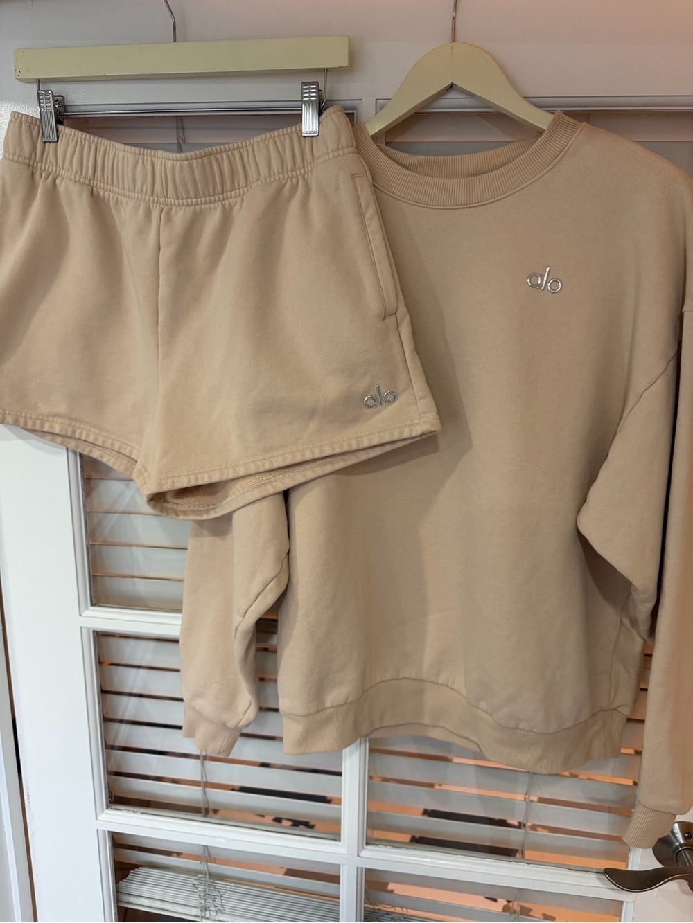 Alo Accolade Crewneck Sweatshirt and Shorts in Tan - Picture 2 of 4
